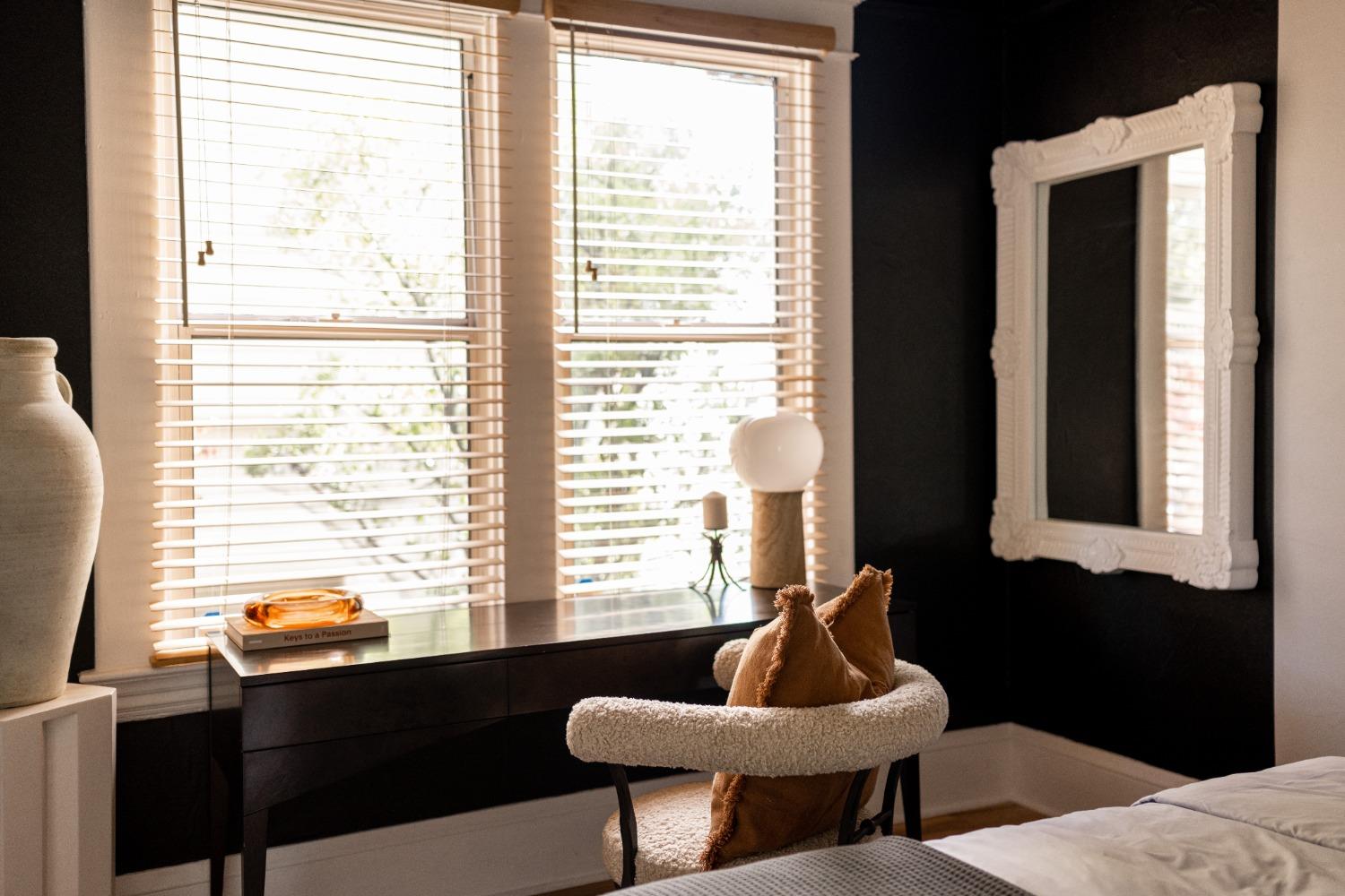 Detail Gallery Image 61 of 79 For 1300 19th St, Sacramento,  CA 95811 - – Beds | – Baths