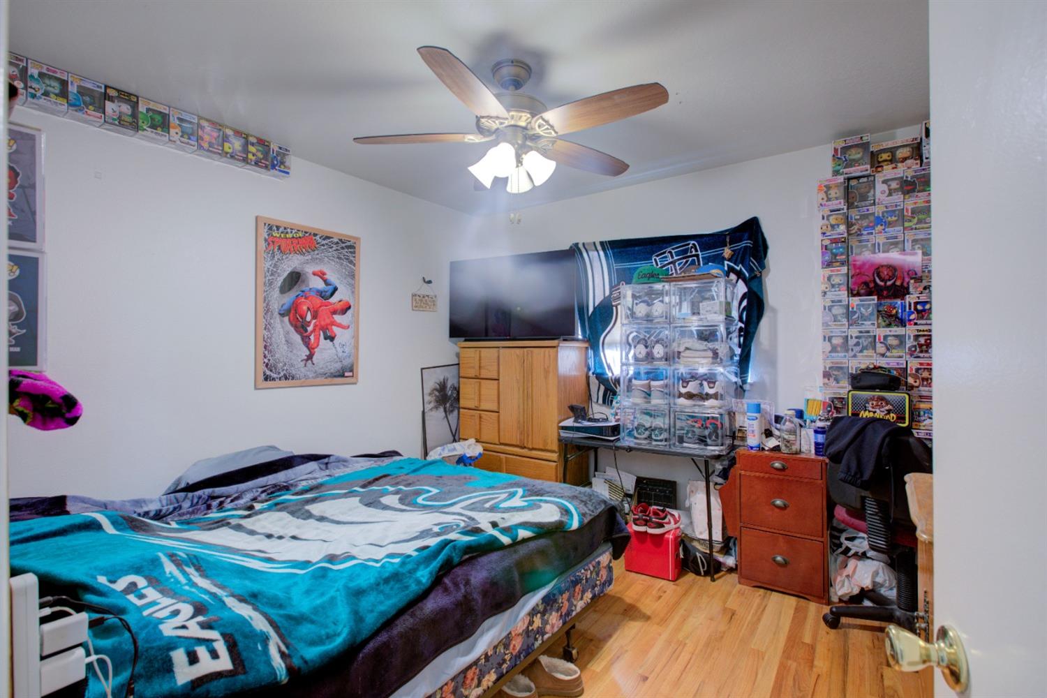 Detail Gallery Image 13 of 34 For 2218 Monticello Ave, Modesto,  CA 95350 - 4 Beds | 2 Baths