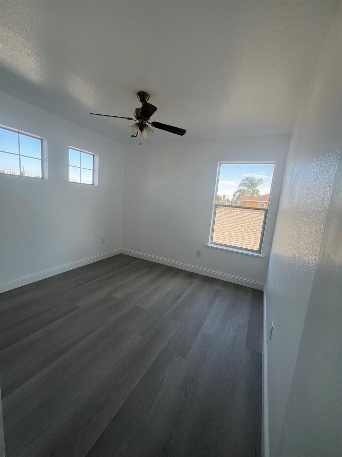 Detail Gallery Image 35 of 39 For 5369 Lyle Ave, Stockton,  CA 95210 - 4 Beds | 2/1 Baths