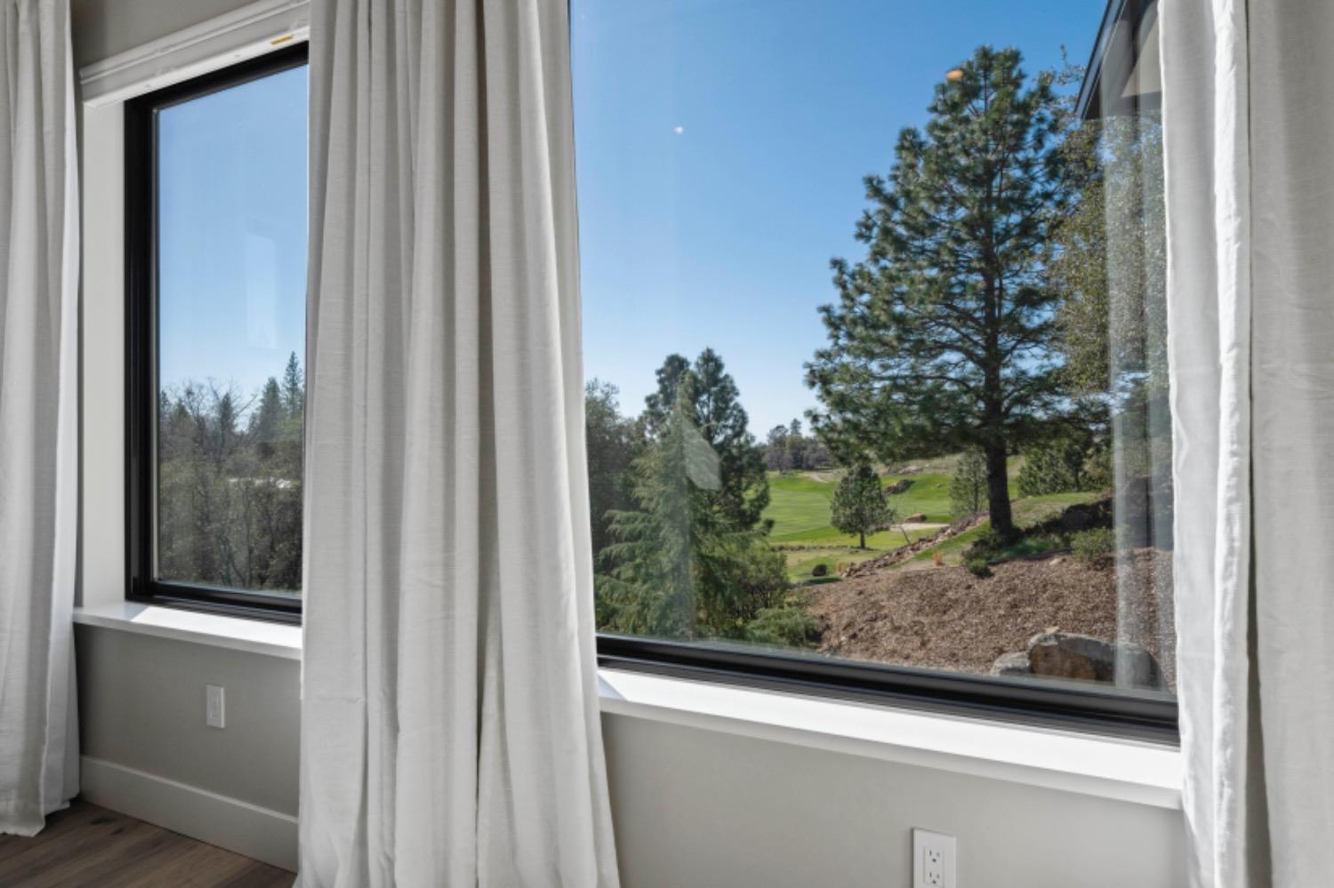 Detail Gallery Image 28 of 72 For 1412 Lodge View Dr, Meadow Vista,  CA 95722 - 4 Beds | 3 Baths