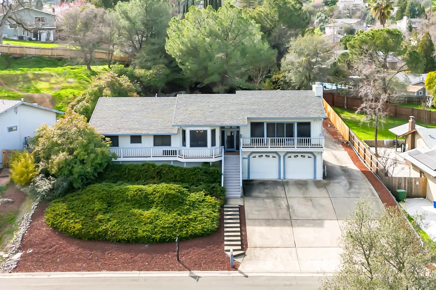 Mesa Verdes Drive, El Dorado Hills, California image 3
