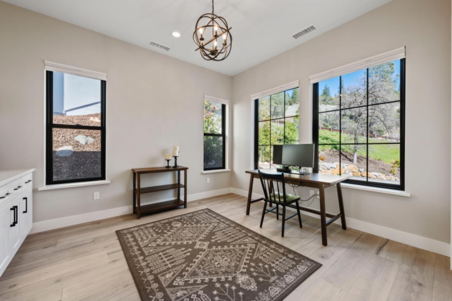 Detail Gallery Image 20 of 72 For 1412 Lodge View Dr, Meadow Vista,  CA 95722 - 4 Beds | 3 Baths