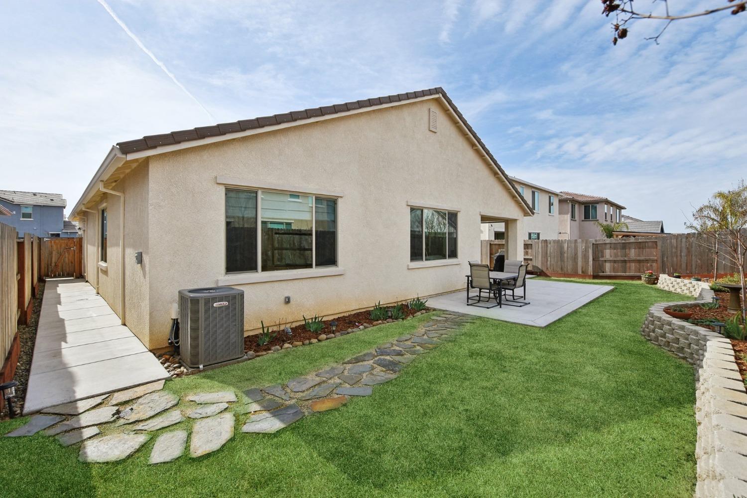 Thorntonhall Drive, Rancho Cordova, California image 31