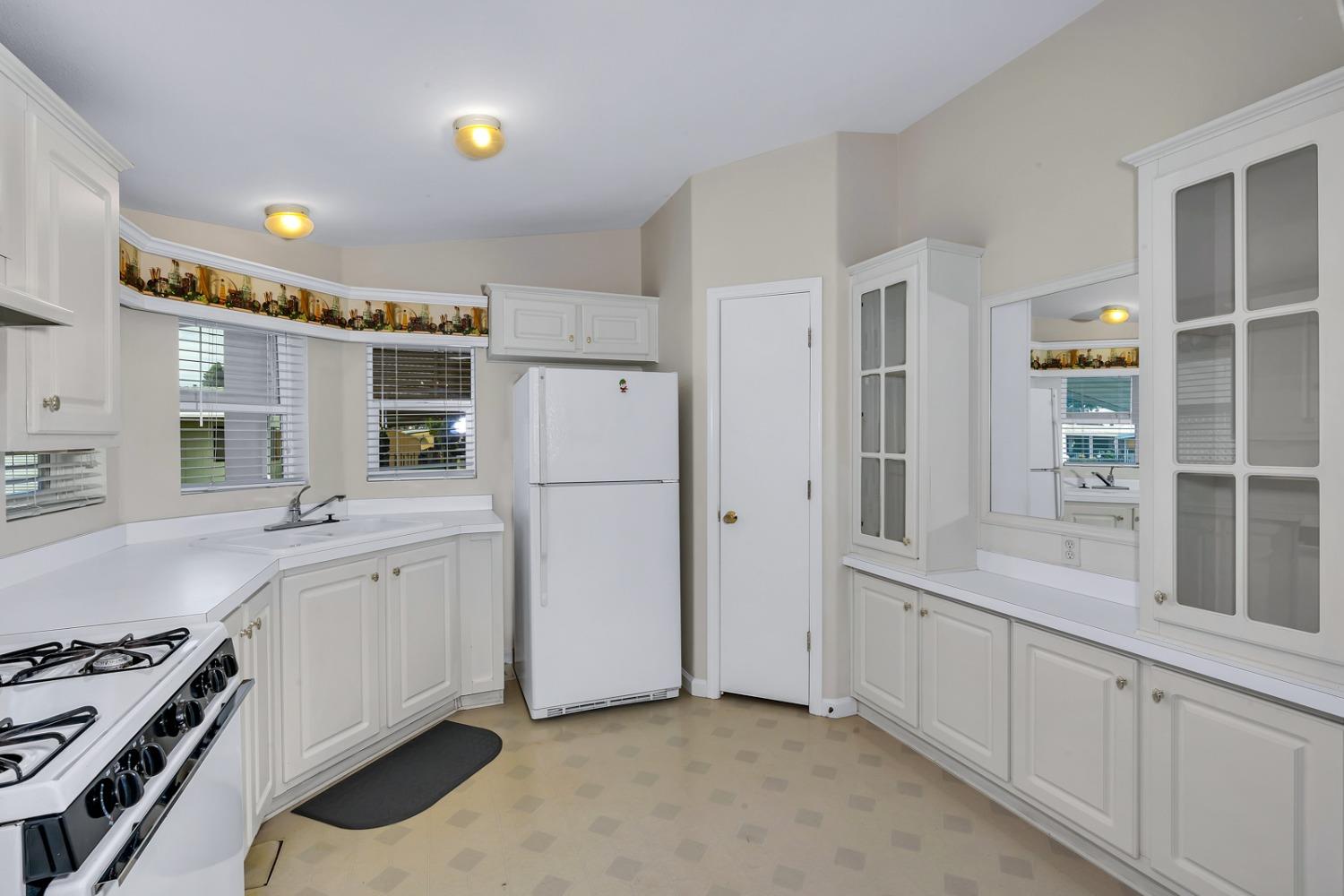 Detail Gallery Image 12 of 23 For 2240 Golden Oak Lane, Merced,  CA 95341 - 2 Beds | 2 Baths