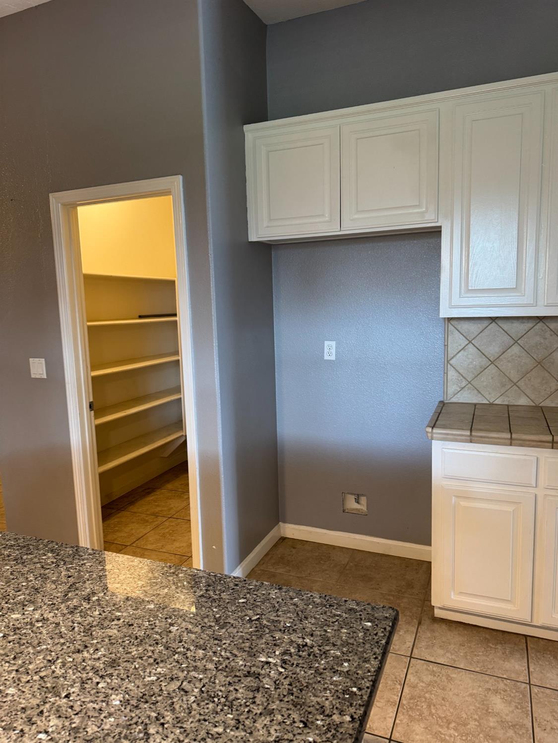 Detail Gallery Image 12 of 40 For 5533 Hennessey Dr, Stockton,  CA 95219 - 3 Beds | 2 Baths