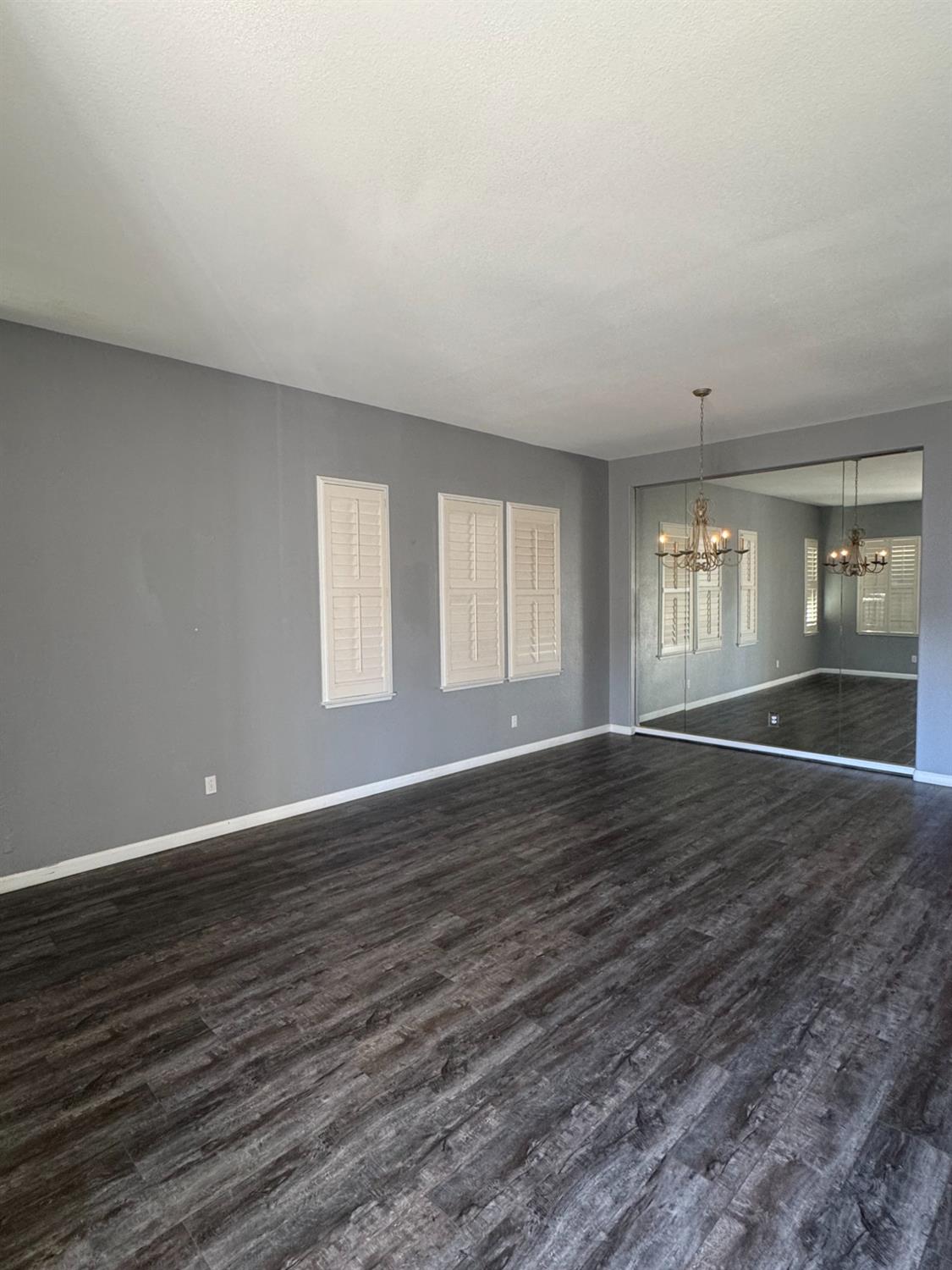 Detail Gallery Image 6 of 40 For 5533 Hennessey Dr, Stockton,  CA 95219 - 3 Beds | 2 Baths