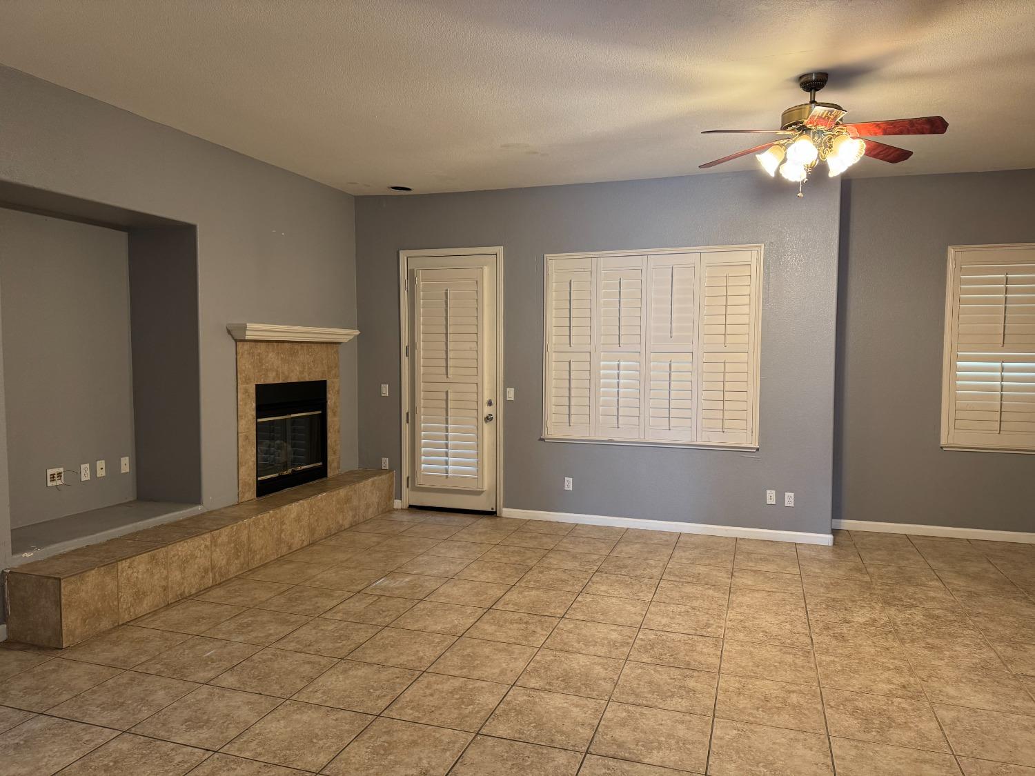 Detail Gallery Image 14 of 40 For 5533 Hennessey Dr, Stockton,  CA 95219 - 3 Beds | 2 Baths