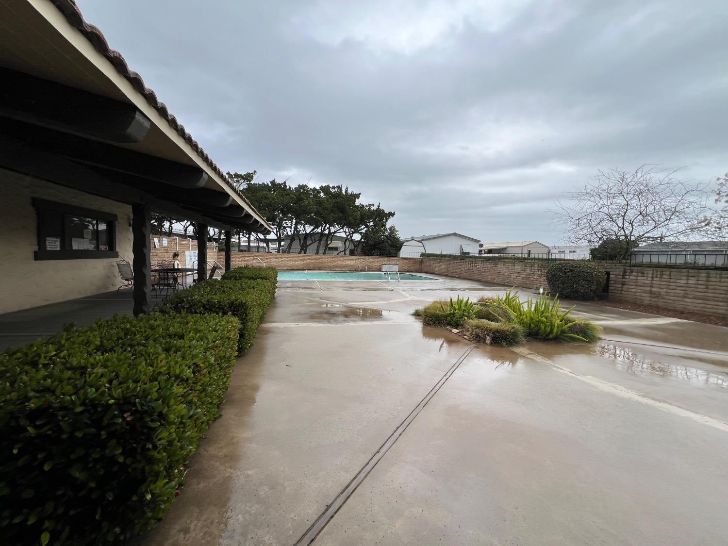 Detail Gallery Image 32 of 33 For 2240 Golden Oak Ln 33, Merced,  CA 95341 - 2 Beds | 2 Baths