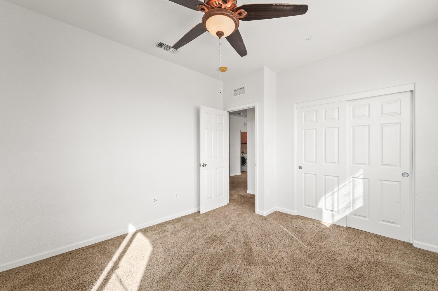 Detail Gallery Image 27 of 51 For 1143 Laureto St, Manteca,  CA 95336 - 4 Beds | 2/1 Baths