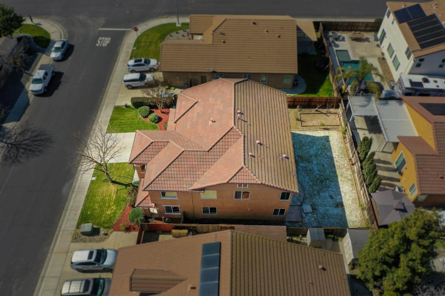 Detail Gallery Image 47 of 51 For 1143 Laureto St, Manteca,  CA 95336 - 4 Beds | 2/1 Baths