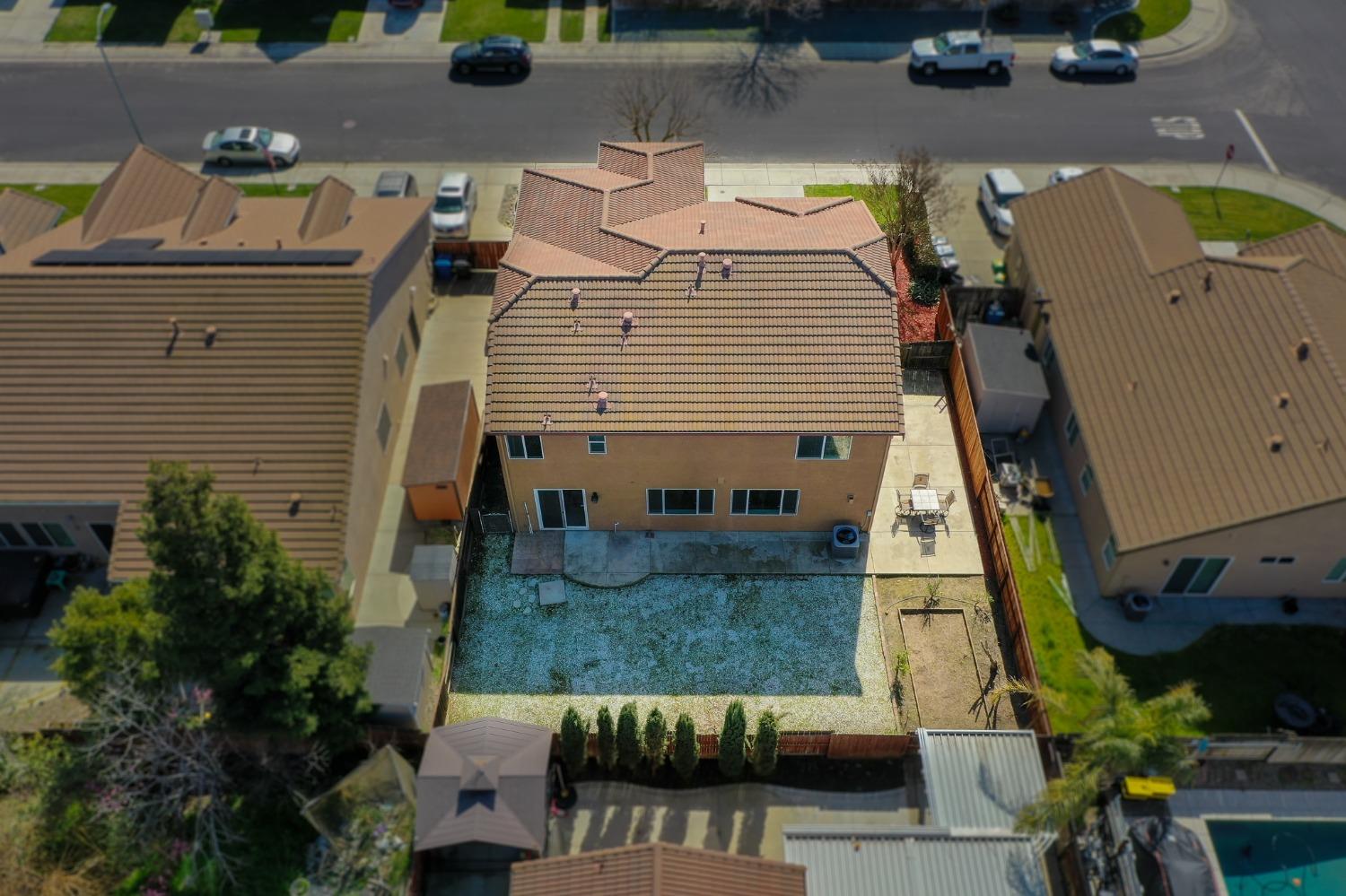 Detail Gallery Image 48 of 51 For 1143 Laureto St, Manteca,  CA 95336 - 4 Beds | 2/1 Baths