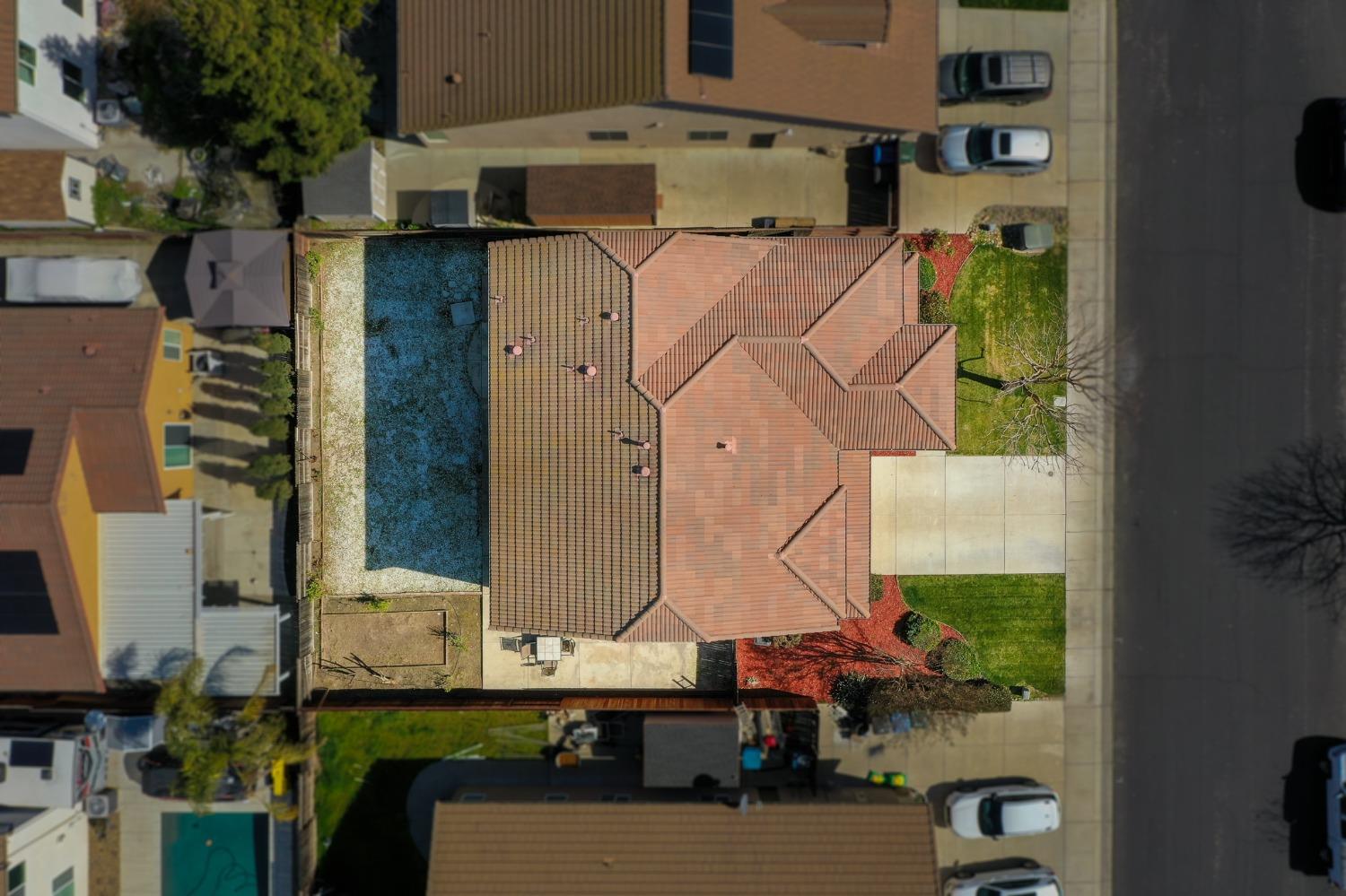 Detail Gallery Image 50 of 51 For 1143 Laureto St, Manteca,  CA 95336 - 4 Beds | 2/1 Baths