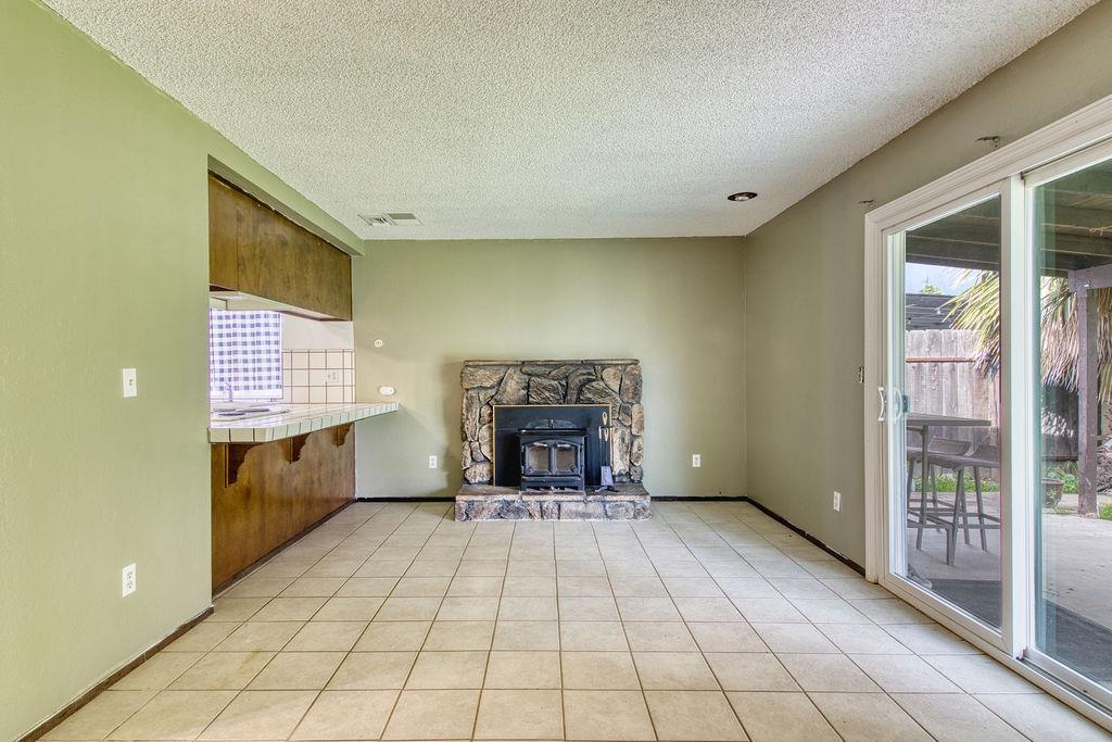 Detail Gallery Image 12 of 29 For 3353 Joshua Way, Modesto,  CA 95355 - 3 Beds | 2 Baths