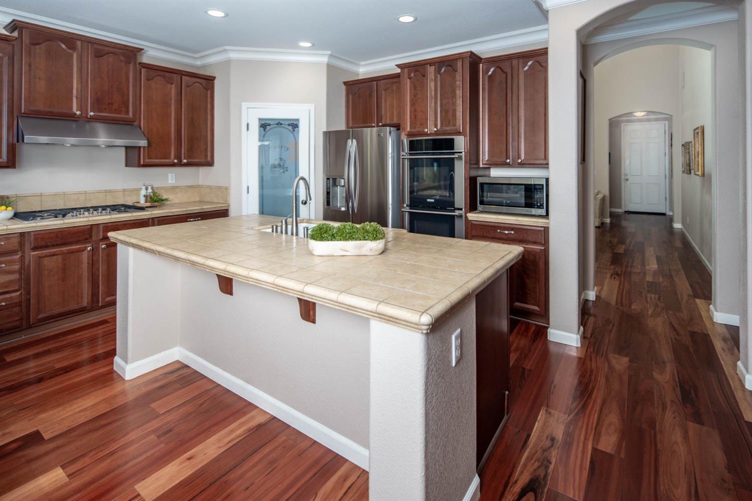 Muratura Way, El Dorado Hills, California image 11