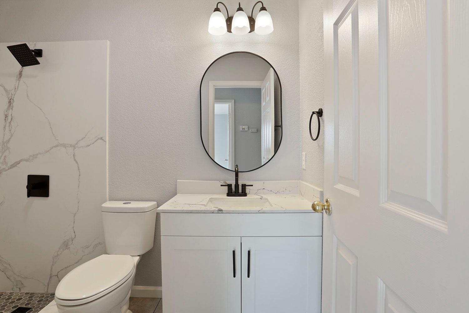 Detail Gallery Image 22 of 44 For 5449 Governor Cir, Stockton,  CA 95210 - 4 Beds | 2 Baths