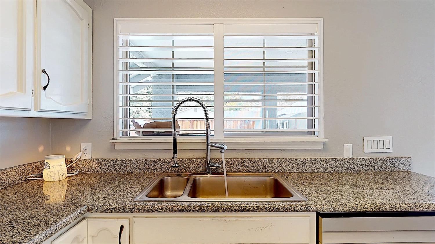 Detail Gallery Image 47 of 77 For 204 N Santa Ana Ave, Modesto,  CA 95354 - 5 Beds | 3 Baths