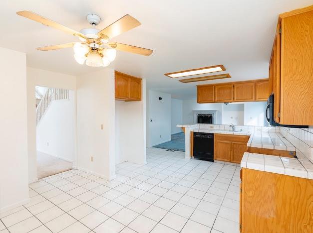 Detail Gallery Image 19 of 45 For 1203 Lloyd Thayer Cir, Stockton,  CA 95206 - 4 Beds | 2/1 Baths