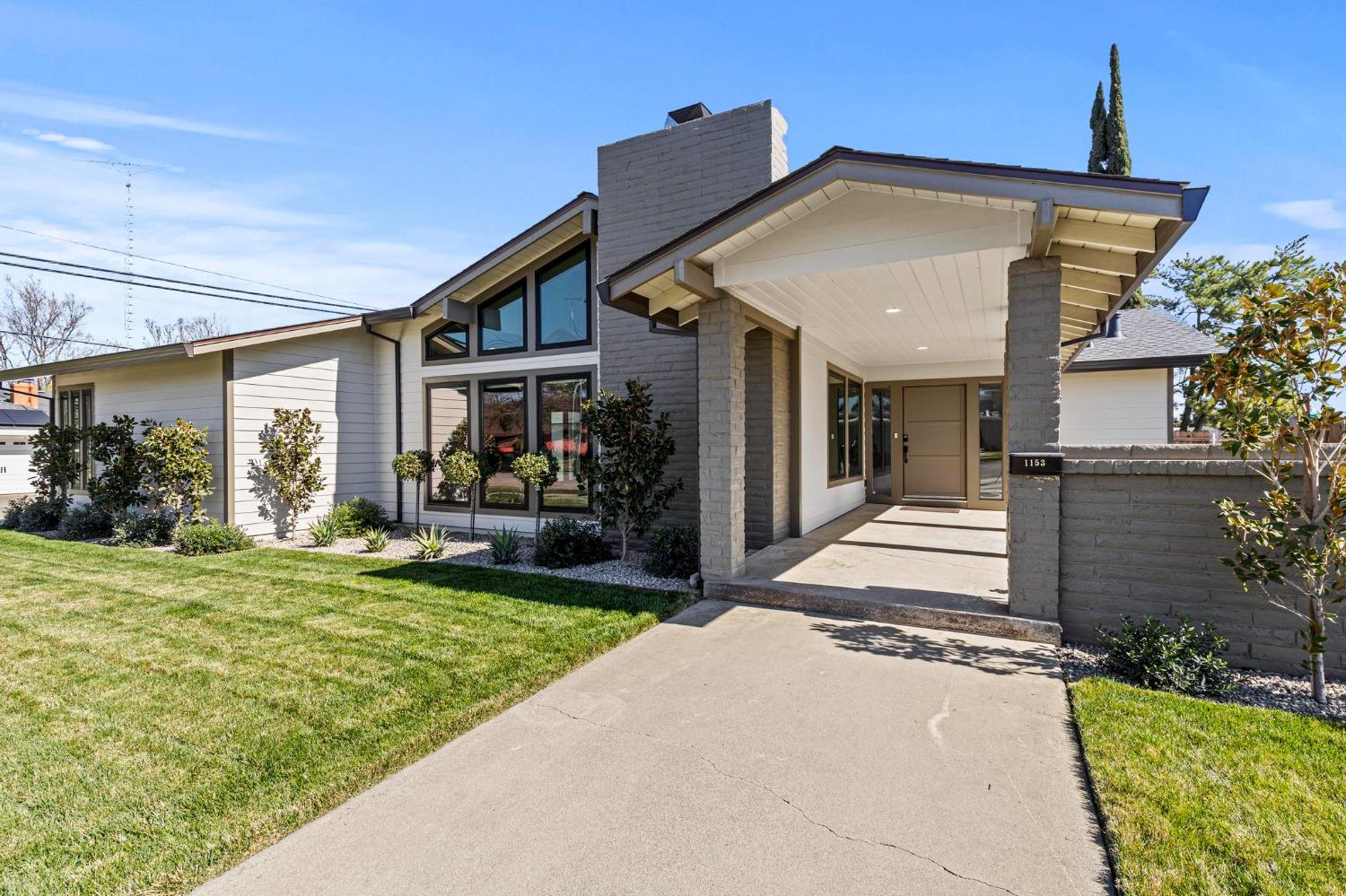 Detail Gallery Image 1 of 1 For 1153 8th, Colusa,  CA 95932 - 3 Beds | 2 Baths