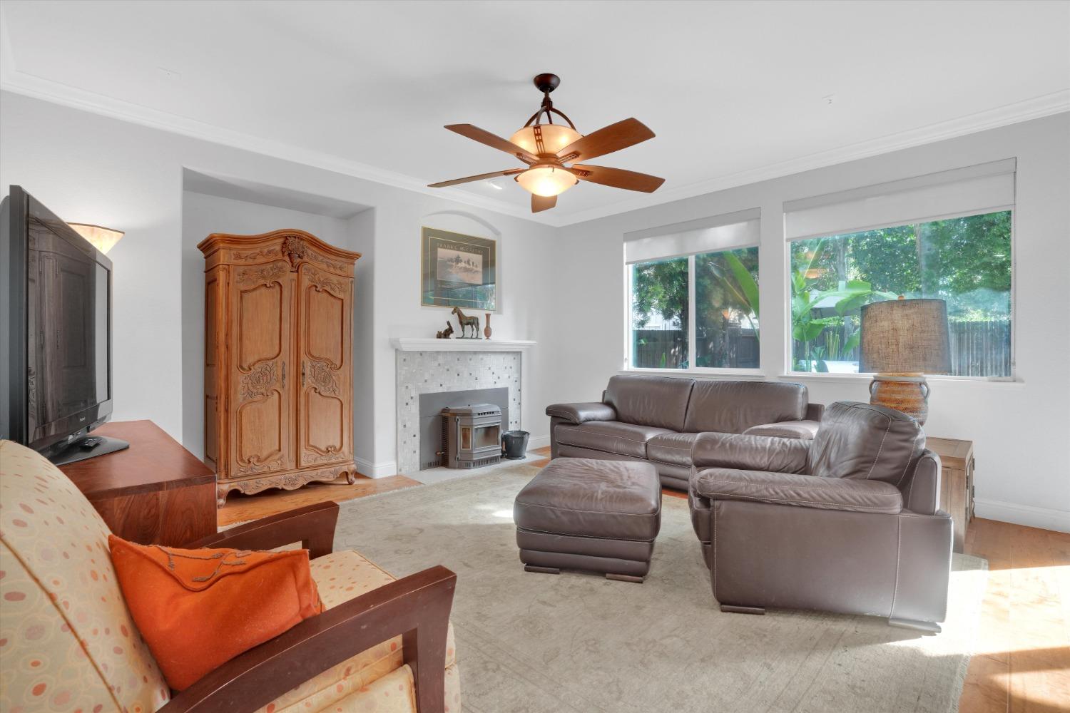 Detail Gallery Image 20 of 38 For 492 Banff Ct, Tracy,  CA 95377 - 5 Beds | 3 Baths