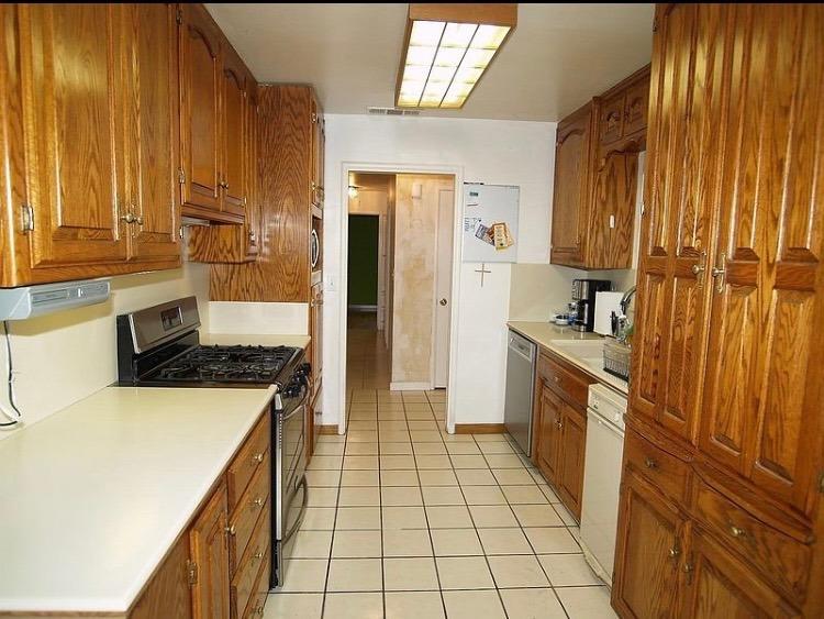 Detail Gallery Image 6 of 34 For 2218 Monticello Ave, Modesto,  CA 95350 - 4 Beds | 2 Baths