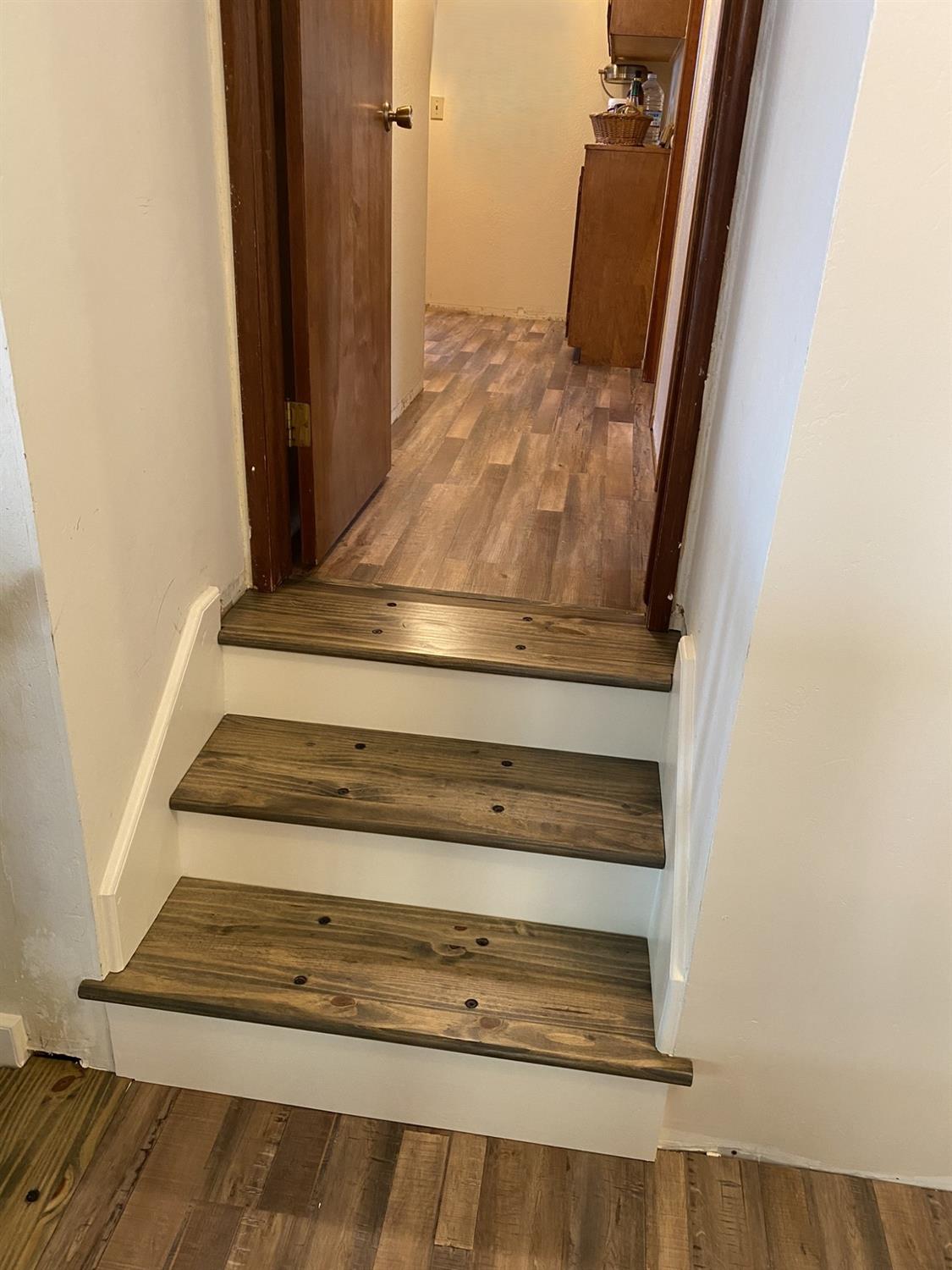 Detail Gallery Image 18 of 59 For 670 Crestview Dr, Diamond Springs,  CA 95619 - 4 Beds | 2 Baths