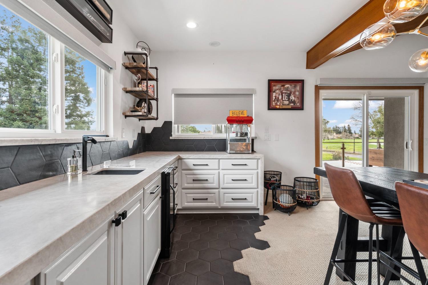Detail Gallery Image 51 of 87 For 6301 Saint Andrews Dr, Stockton,  CA 95219 - 5 Beds | 5/2 Baths
