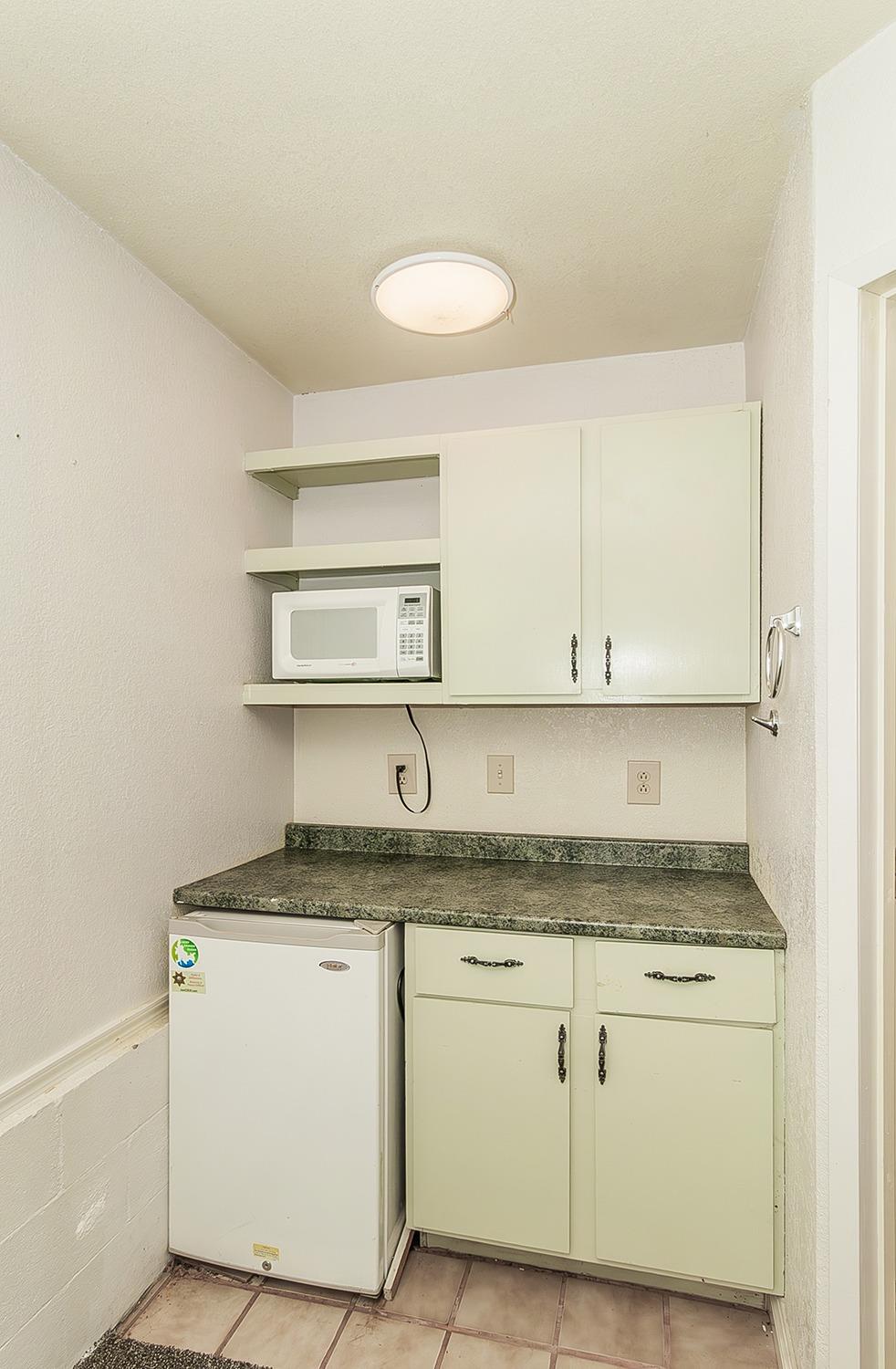 Detail Gallery Image 31 of 60 For 41770 Meadow Ln, Auberry,  CA 93602 - 1 Beds | 1 Baths
