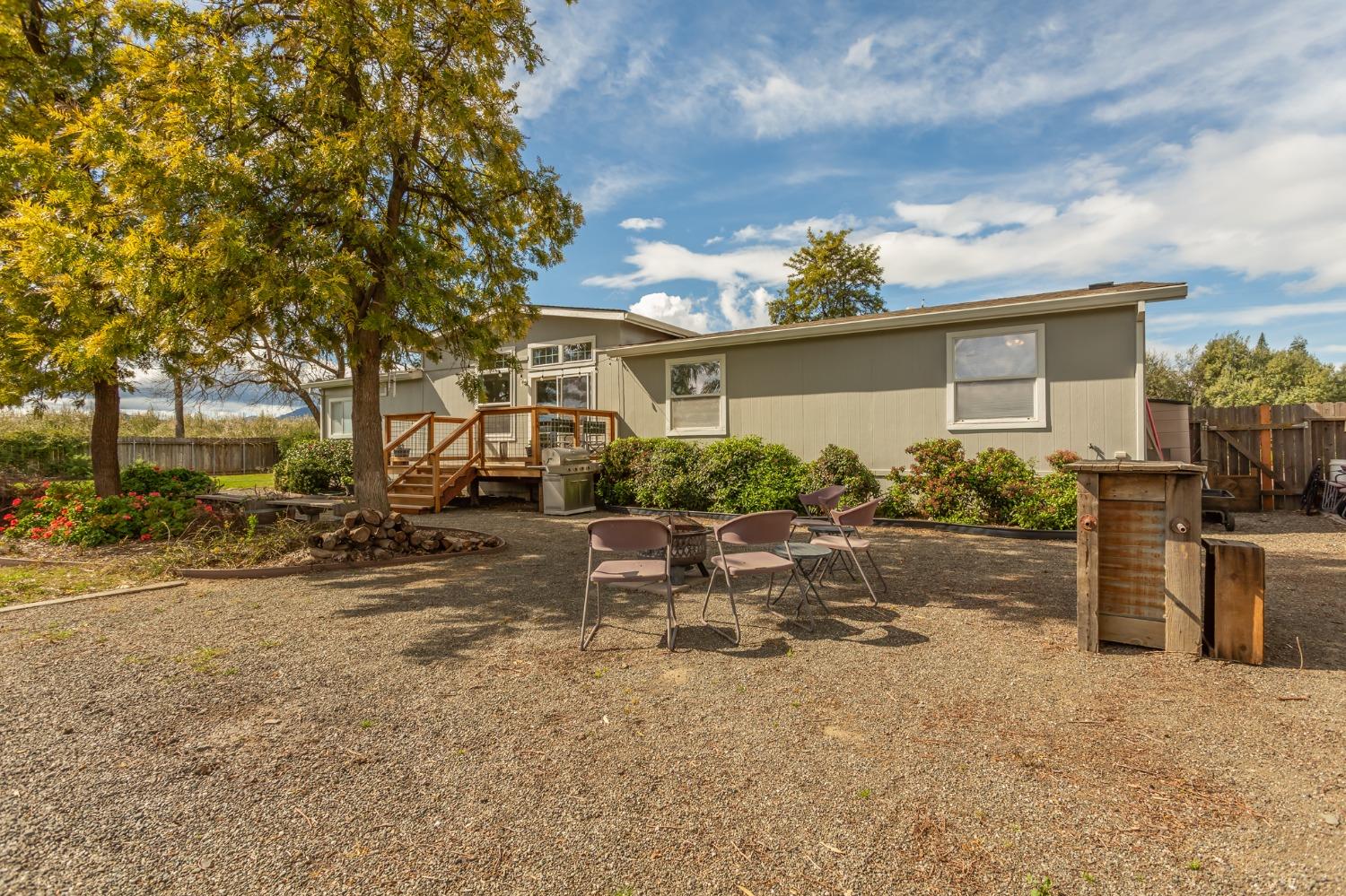 Detail Gallery Image 10 of 46 For 18341 County Road 86, Esparto,  CA 95627 - 4 Beds | 2 Baths
