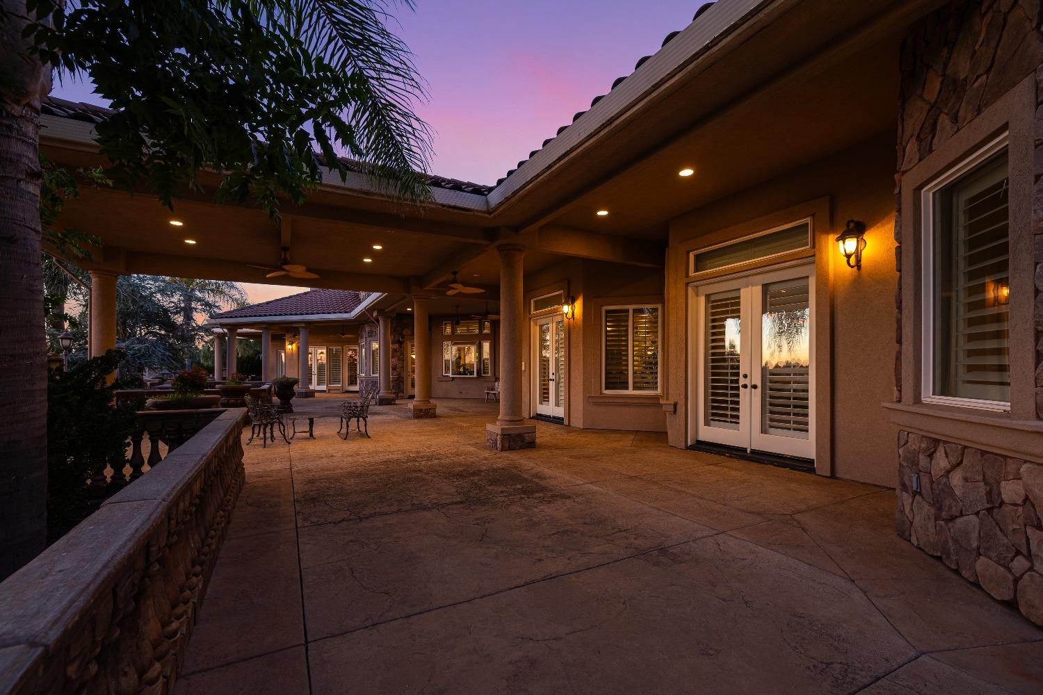 Detail Gallery Image 38 of 76 For 19149 Saint John Rd, Escalon,  CA 95320 - 6 Beds | 6/1 Baths