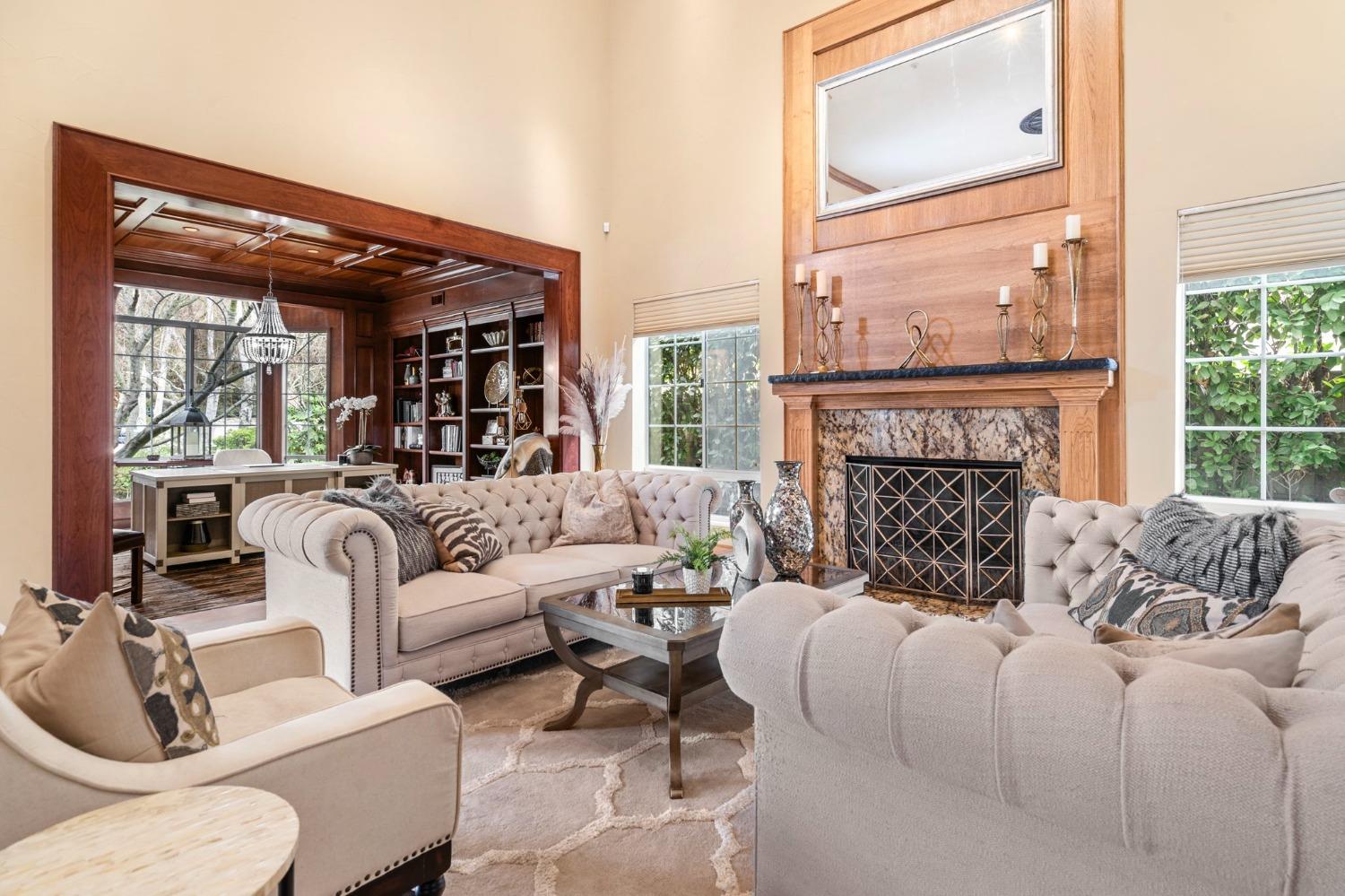 Detail Gallery Image 10 of 87 For 6301 Saint Andrews Dr, Stockton,  CA 95219 - 5 Beds | 5/2 Baths
