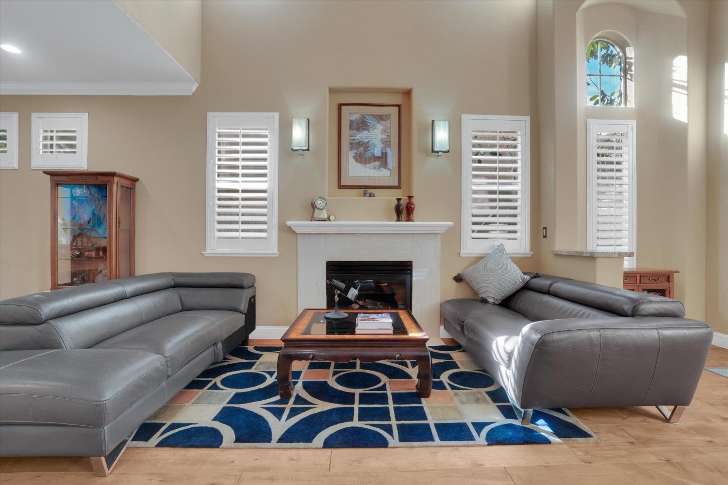 Detail Gallery Image 9 of 38 For 492 Banff Ct, Tracy,  CA 95377 - 5 Beds | 3 Baths
