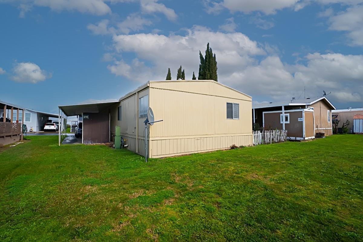 Detail Gallery Image 9 of 38 For 12344 26 Mile Rd. 42, Oakdale,  CA 95361 - 2 Beds | 2 Baths