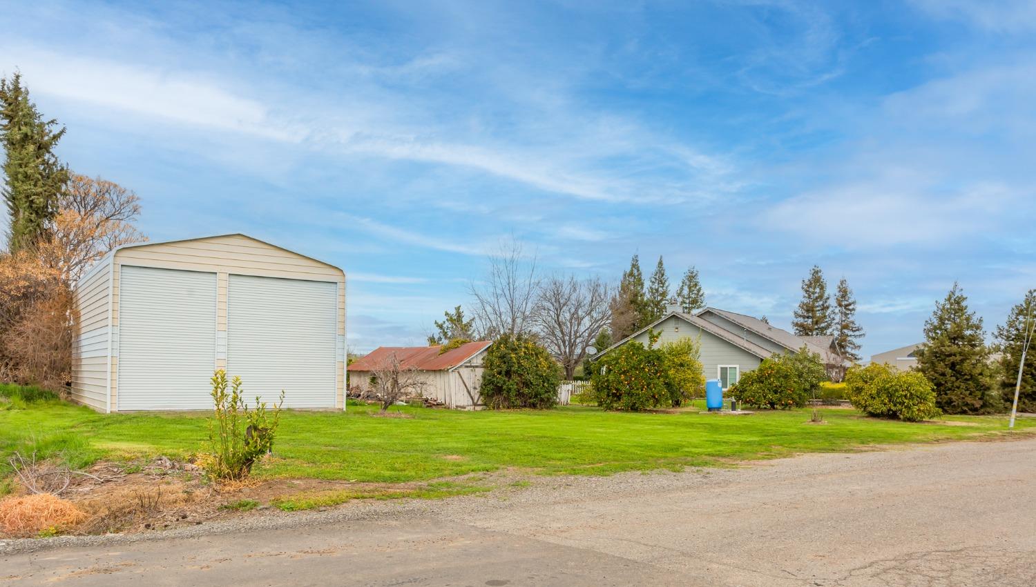 Detail Gallery Image 11 of 50 For 18240 County Road 86, Esparto,  CA 95627 - 3 Beds | 2/1 Baths