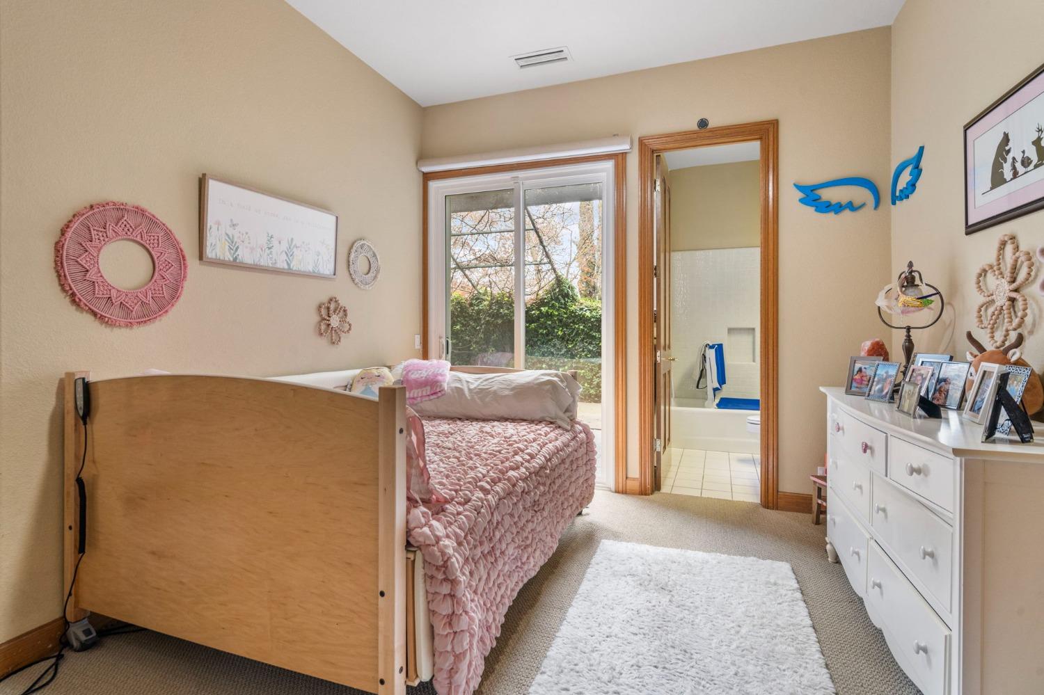 Detail Gallery Image 39 of 87 For 6301 Saint Andrews Dr, Stockton,  CA 95219 - 5 Beds | 5/2 Baths