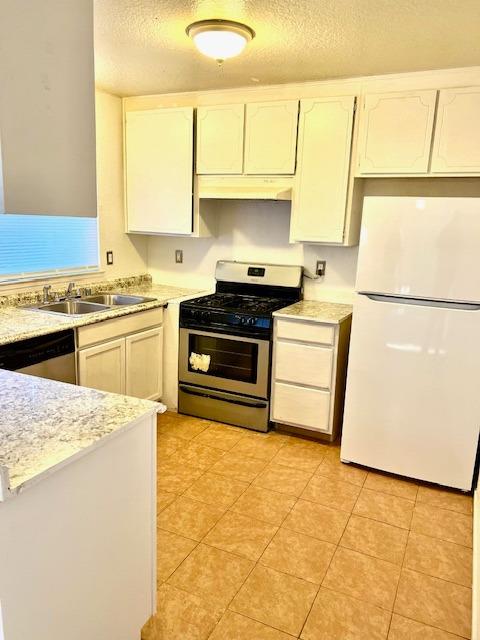 Detail Gallery Image 7 of 21 For 9019 Fox Creek Dr, Stockton,  CA 95210 - 2 Beds | 2 Baths