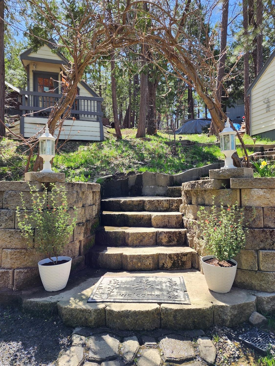 Detail Gallery Image 29 of 60 For 41770 Meadow Ln, Auberry,  CA 93602 - 1 Beds | 1 Baths