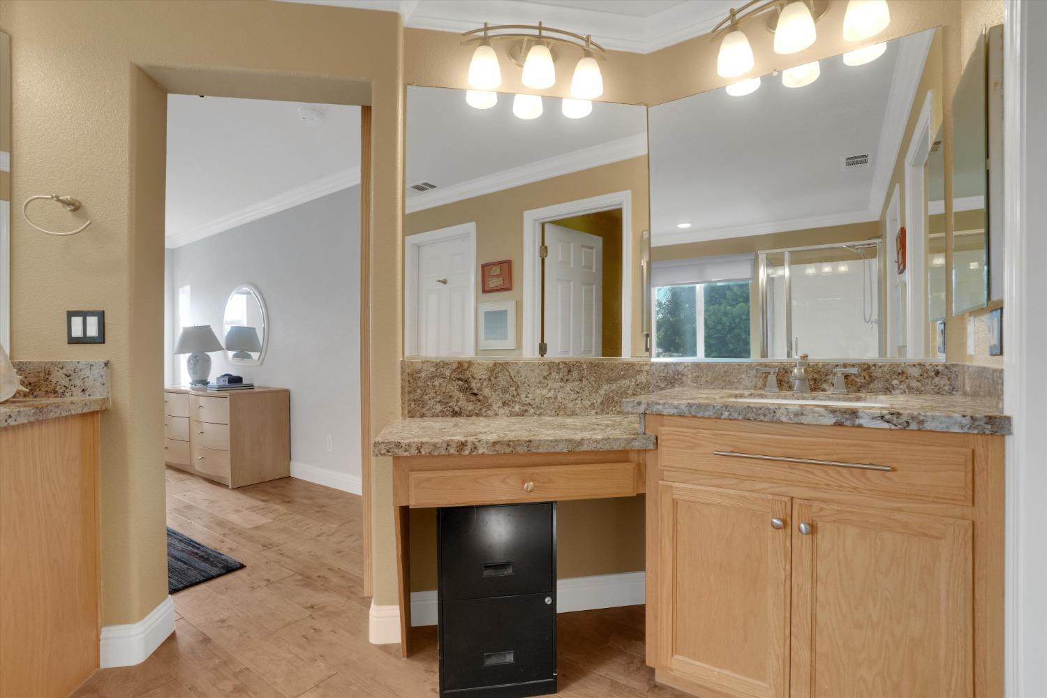 Detail Gallery Image 31 of 38 For 492 Banff Ct, Tracy,  CA 95377 - 5 Beds | 3 Baths