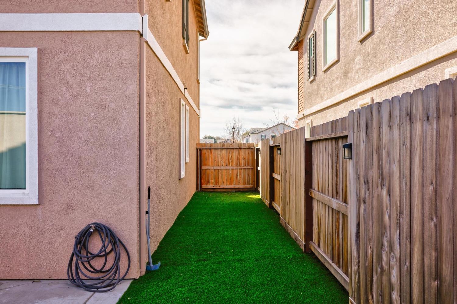 Diamante Way, Oakley, California image 25