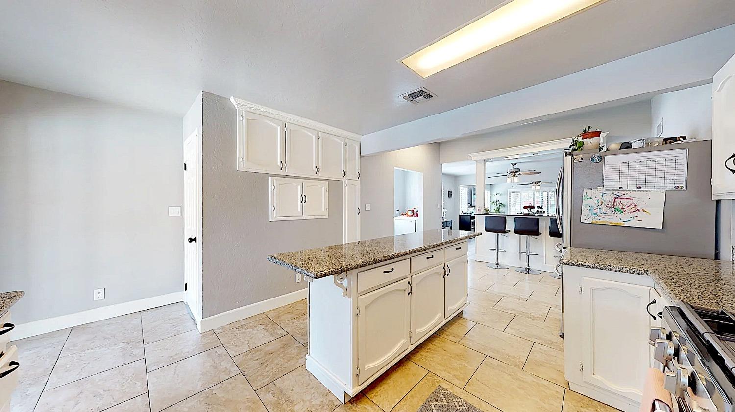 Detail Gallery Image 49 of 77 For 204 N Santa Ana Ave, Modesto,  CA 95354 - 5 Beds | 3 Baths