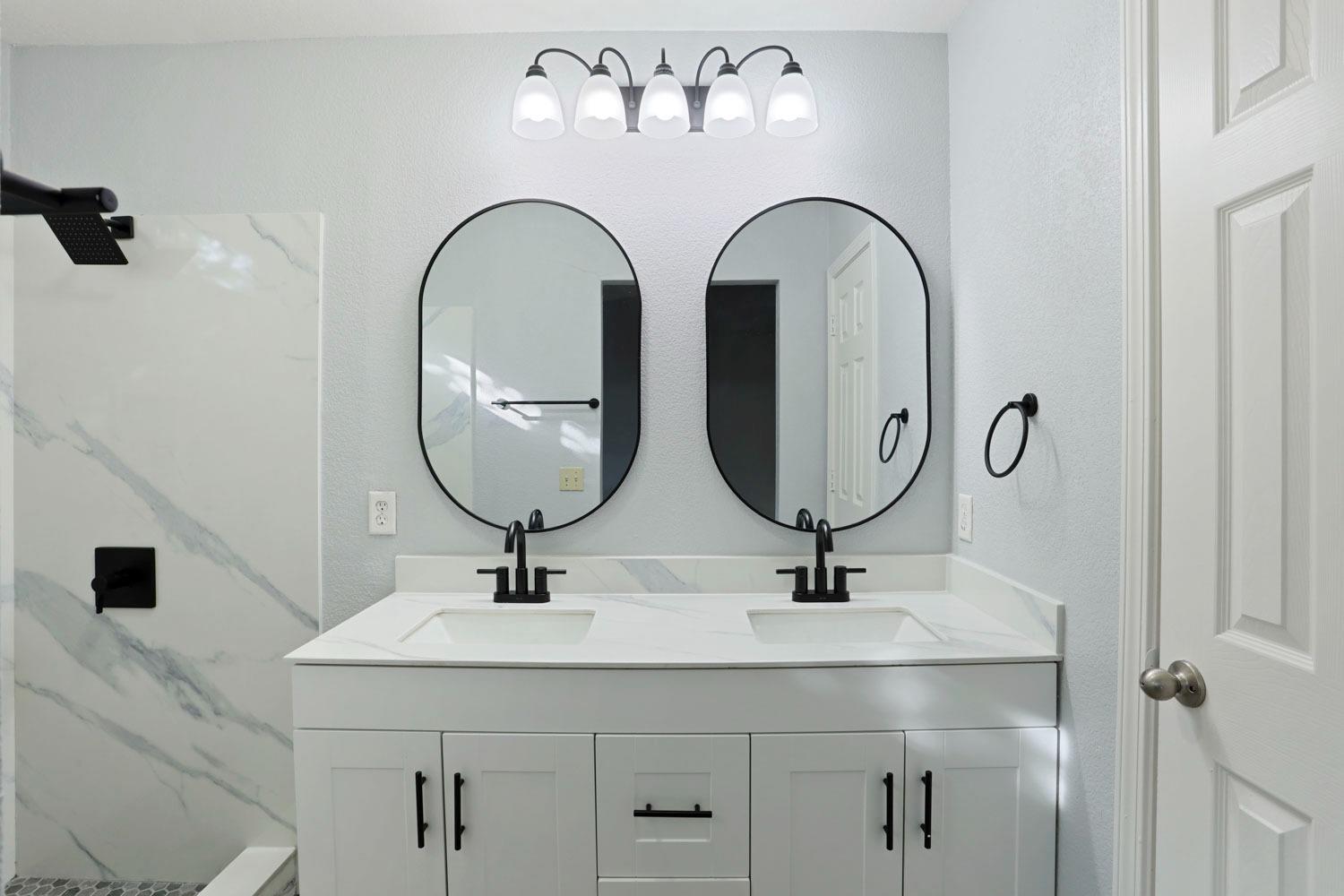 Detail Gallery Image 30 of 44 For 5449 Governor Cir, Stockton,  CA 95210 - 4 Beds | 2 Baths