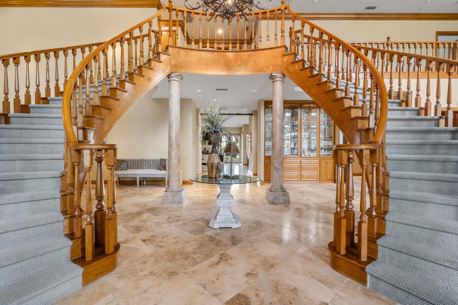 Detail Gallery Image 6 of 87 For 6301 Saint Andrews Dr, Stockton,  CA 95219 - 5 Beds | 5/2 Baths