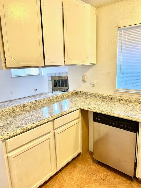 Detail Gallery Image 9 of 21 For 9019 Fox Creek Dr, Stockton,  CA 95210 - 2 Beds | 2 Baths