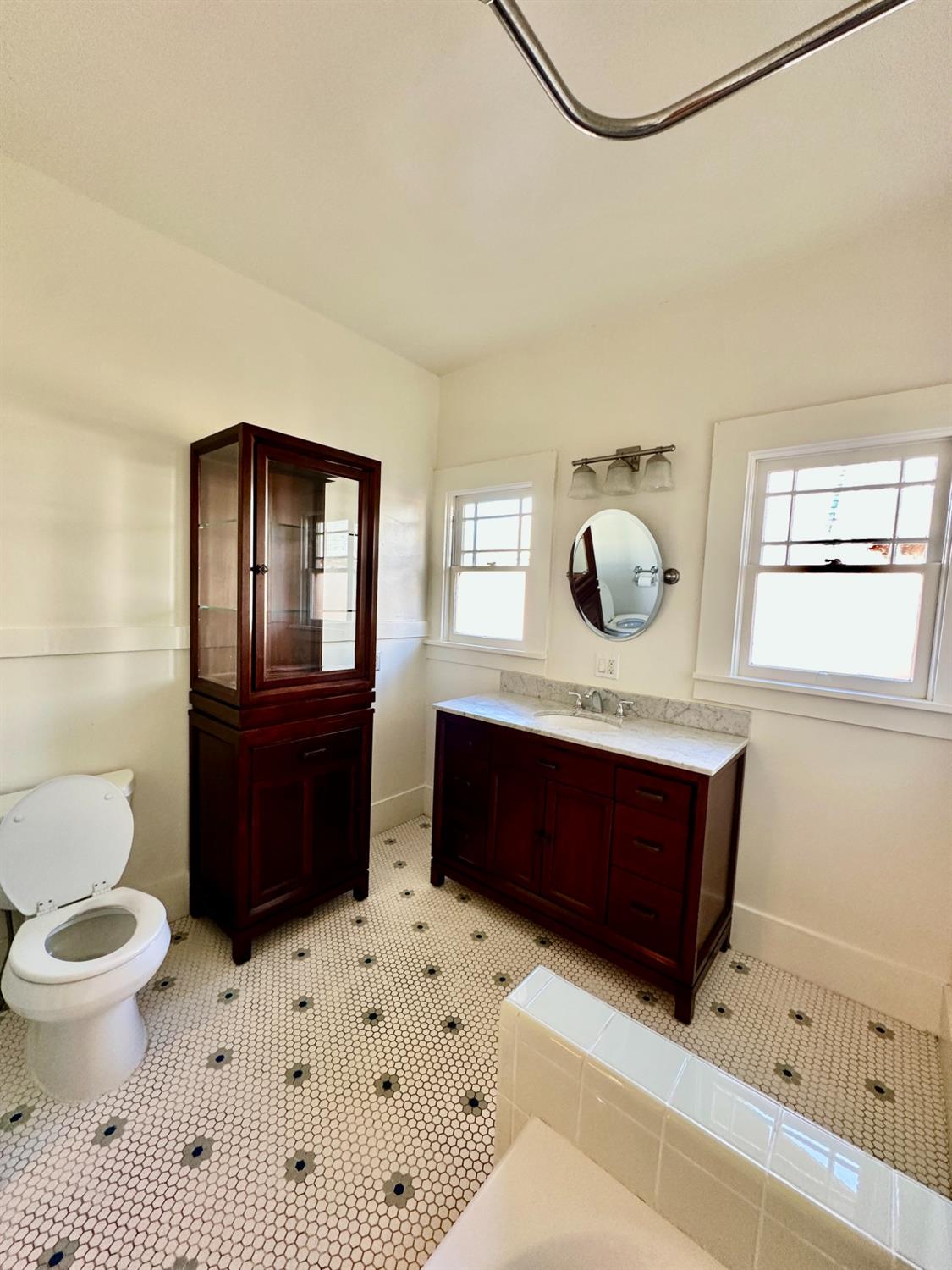Detail Gallery Image 13 of 29 For 1059 Q St, Newman,  CA 95360 - 2 Beds | 1 Baths