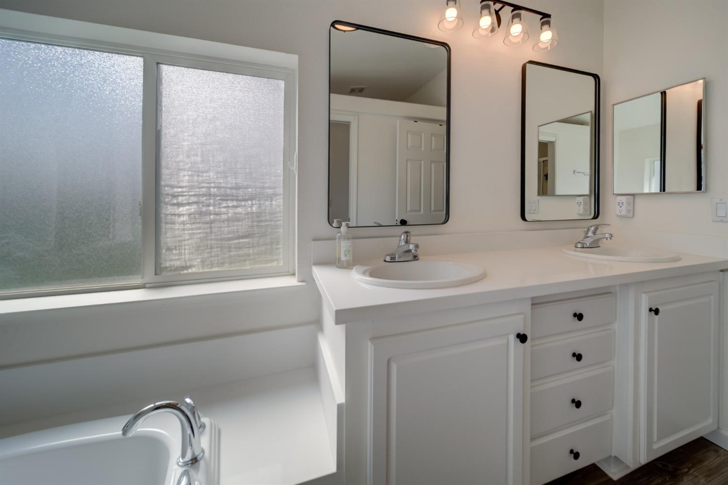 Detail Gallery Image 43 of 46 For 18341 County Road 86, Esparto,  CA 95627 - 4 Beds | 2 Baths