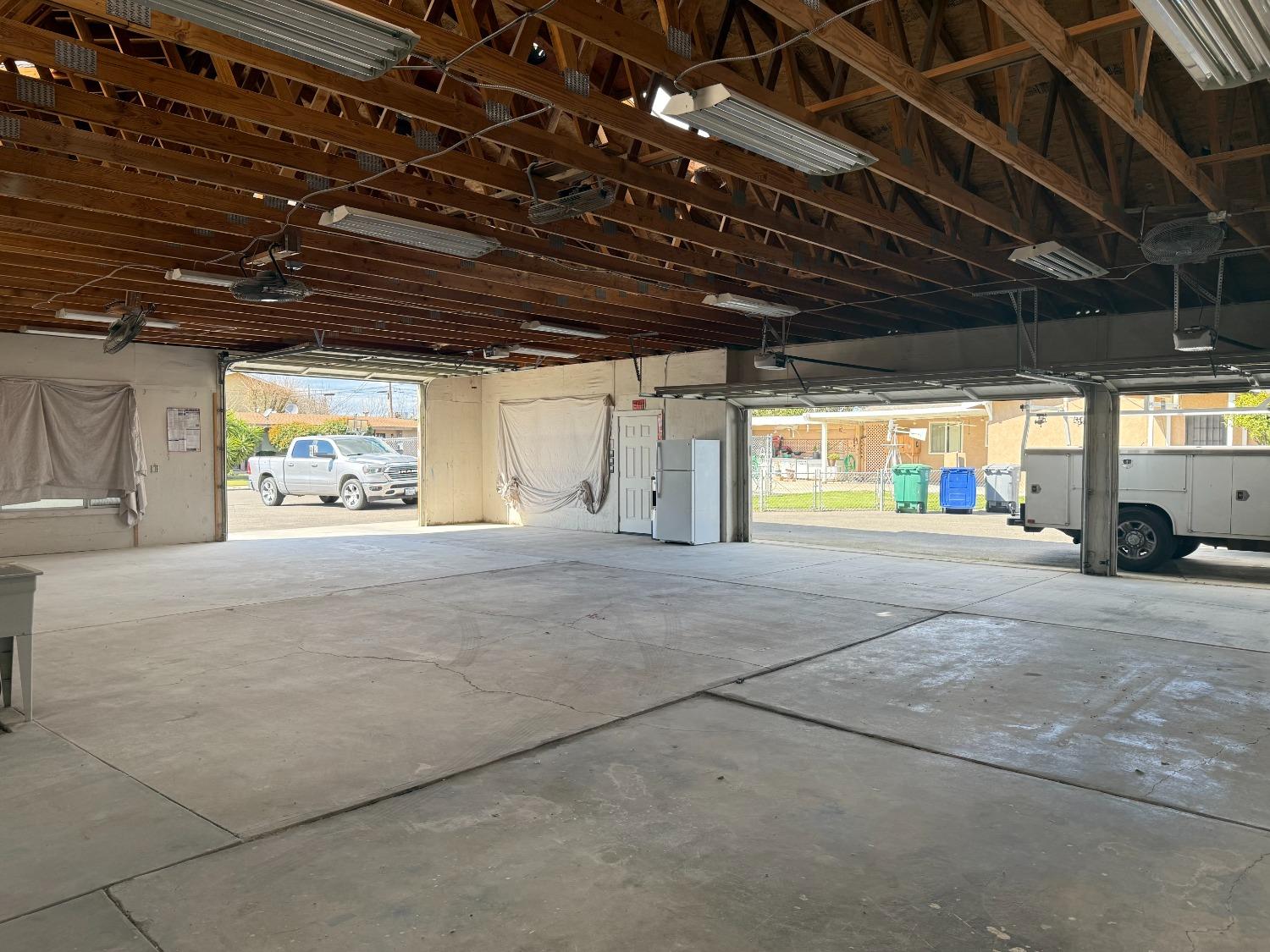 Detail Gallery Image 11 of 11 For 1412 Paradise Ln, Los Banos,  CA 93635 - – Beds | – Baths