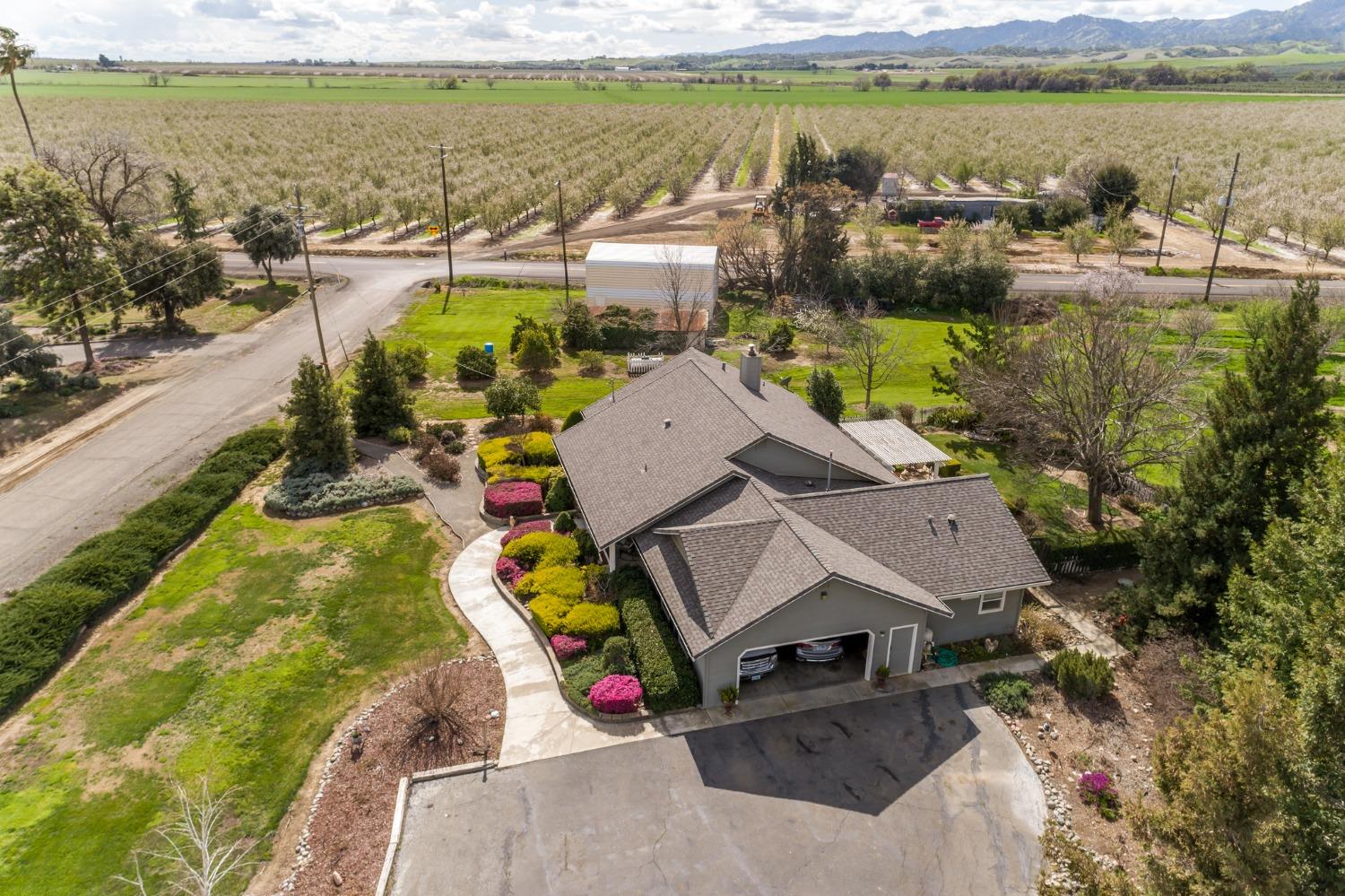 Detail Gallery Image 18 of 50 For 18240 County Road 86, Esparto,  CA 95627 - 3 Beds | 2/1 Baths