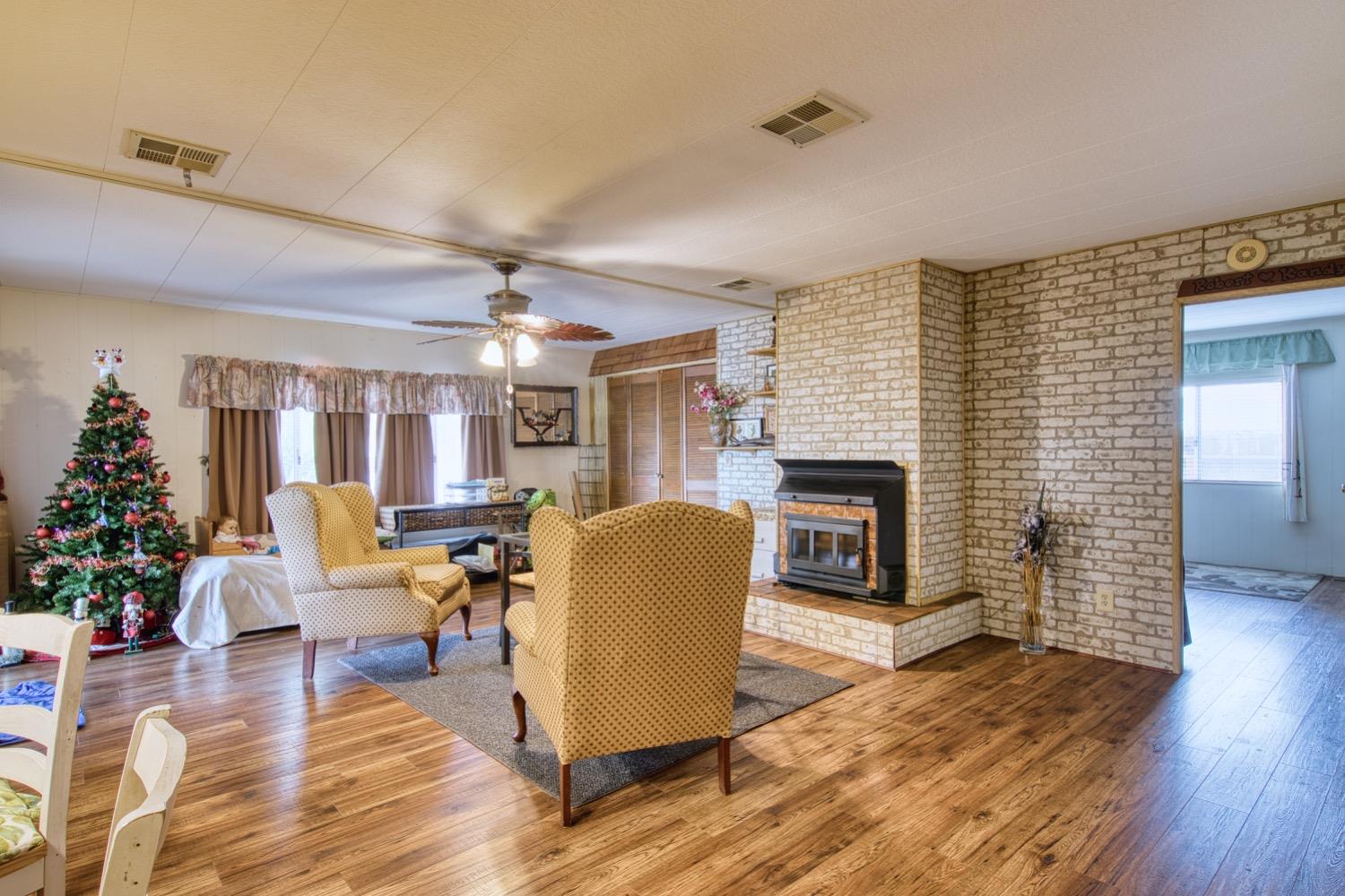 Detail Gallery Image 14 of 24 For 1905 Diamond Head Dr, Modesto,  CA 95355 - 2 Beds | 2 Baths