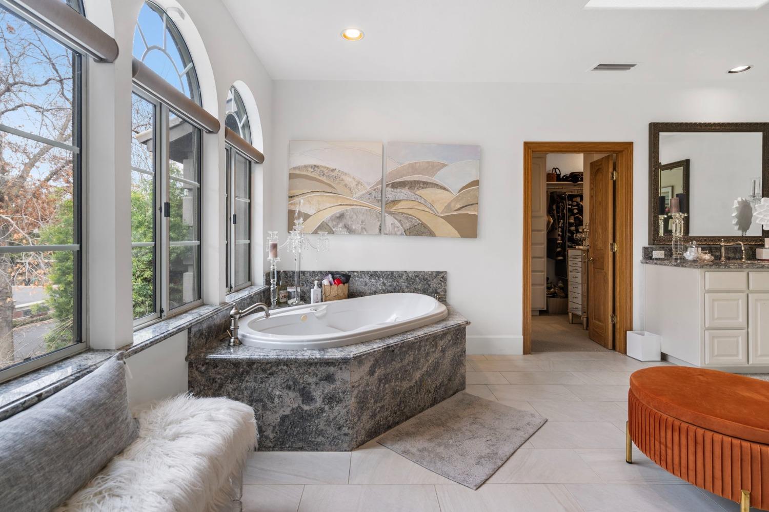 Detail Gallery Image 65 of 87 For 6301 Saint Andrews Dr, Stockton,  CA 95219 - 5 Beds | 5/2 Baths