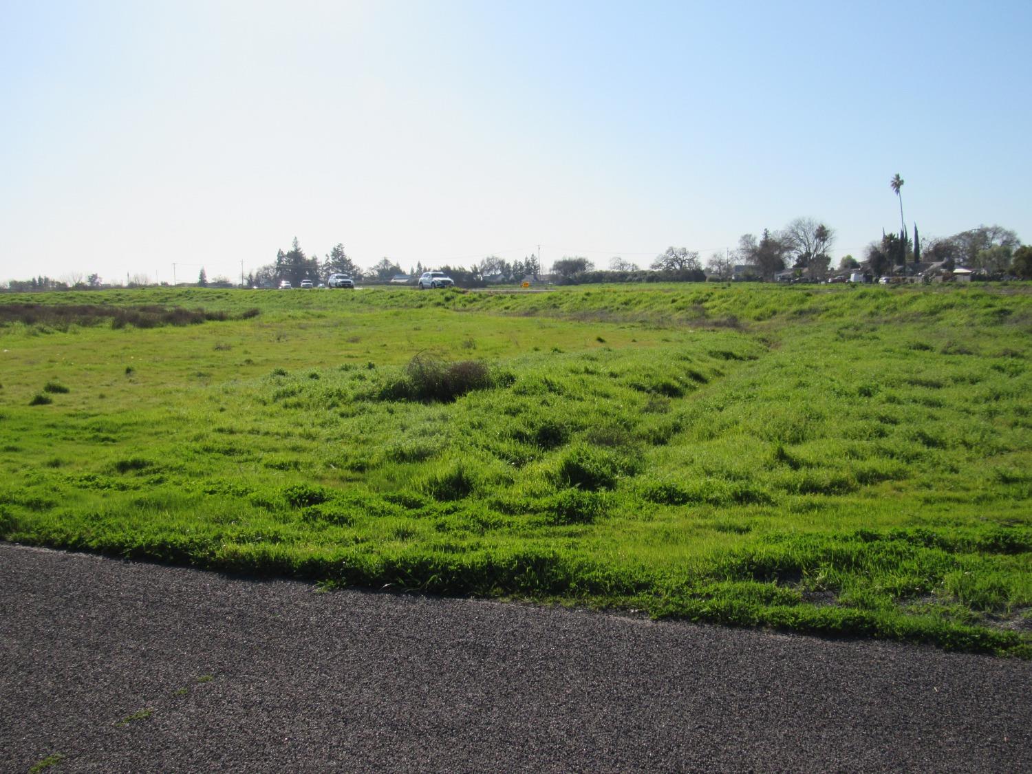 Detail Gallery Image 1 of 9 For 13311 N Shattuck Tract Rd, Lodi,  CA 95242 - – Beds | – Baths