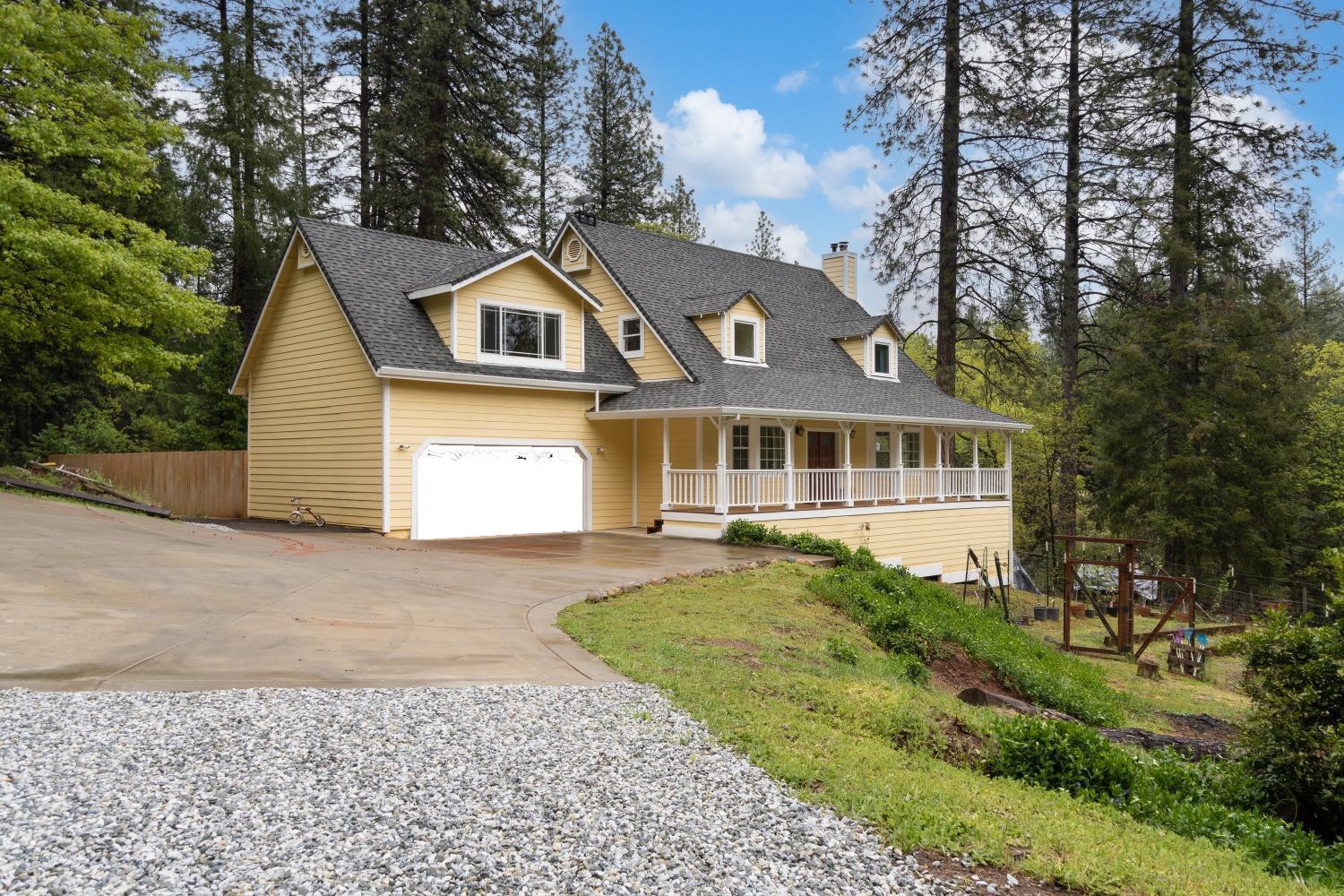 Detail Gallery Image 7 of 15 For 3321 N Canyon Rd, Camino,  CA 95709 - 3 Beds | 2/1 Baths